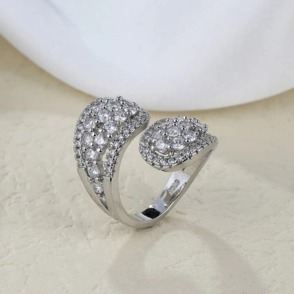 Rhinestone Decor Wrap Ring - Picture 2 of 5